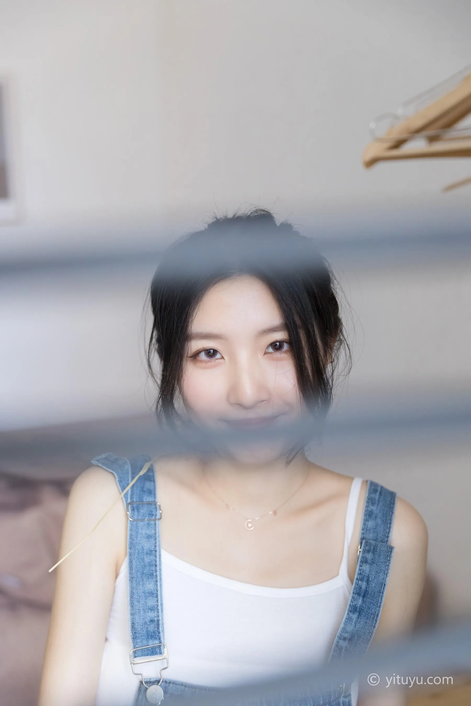[YITUYU艺图语]2021.04.21 蓝色牛仔裤 小铟 [25P]插图4